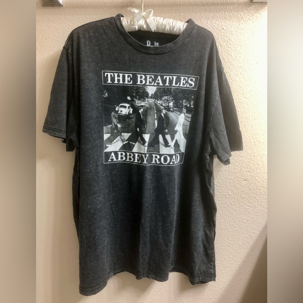The Beatles Black Abbey Road Photo Tee